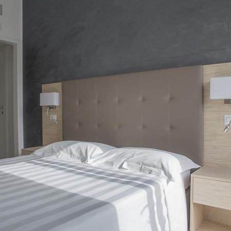 Rooms A Due Passi Dal Mare Porto Recanati Kültér fotó