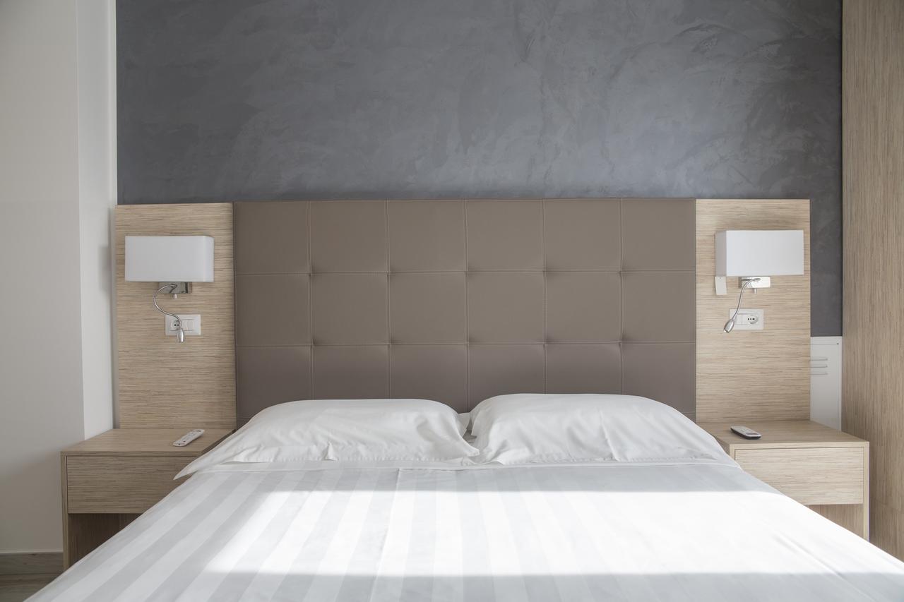 Rooms A Due Passi Dal Mare Porto Recanati Kültér fotó